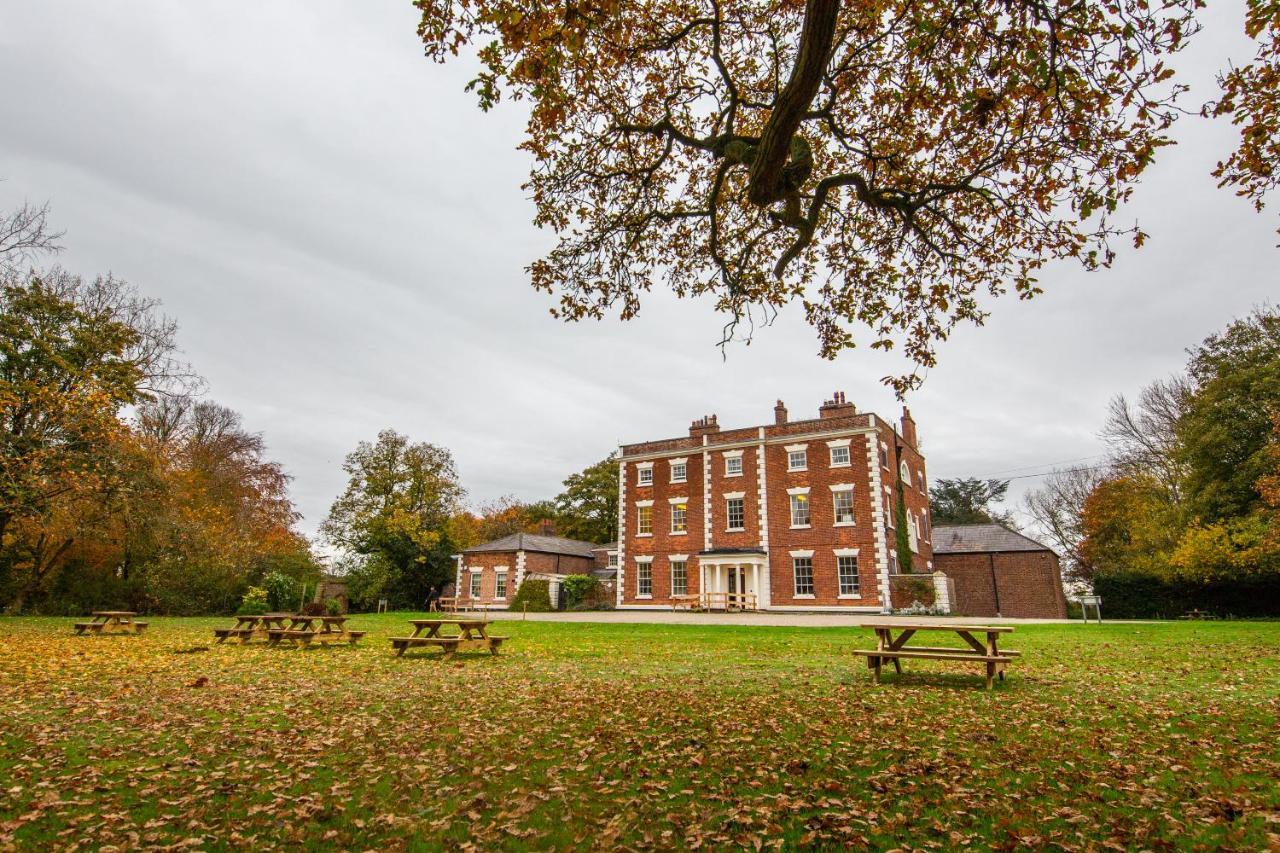 Yha Chester Trafford Hall Dunham-on-the-Hill Exterior foto